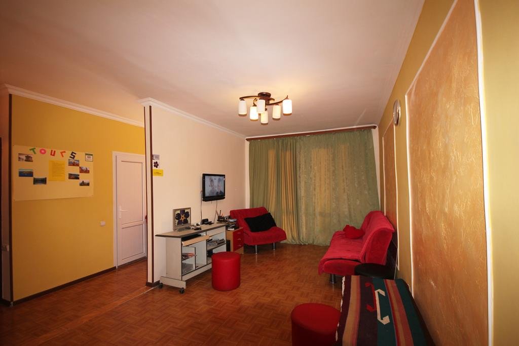 Center Hostel and Tours — 4-Star Luxury Hotel in Yerevan, Armenia