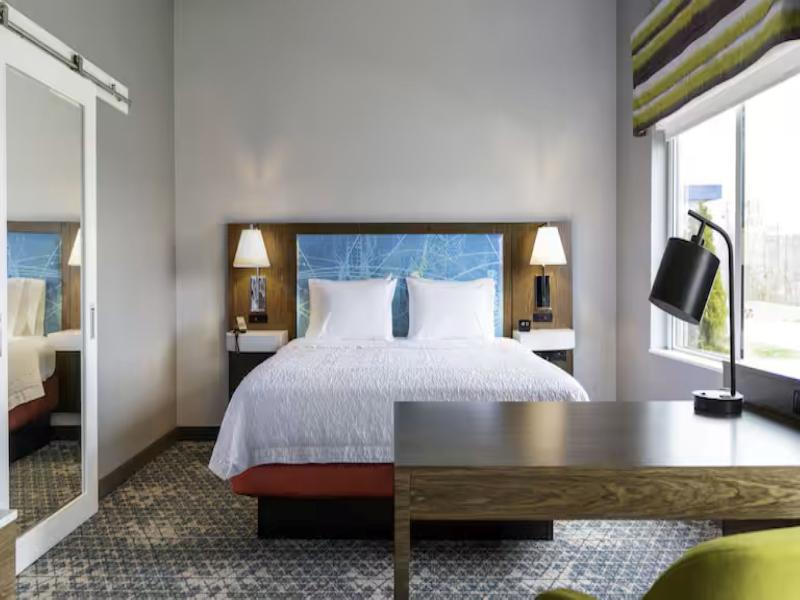 Hampton Inn & Suites Chico - photo 19