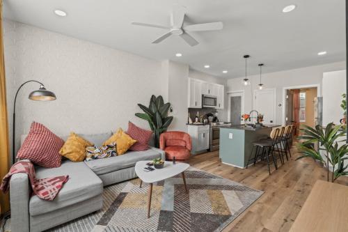 Passyunk Square Spacious 1 BR Oasis Huge Deck — 4-Star Luxury Hotel in Philadelphia, United States
