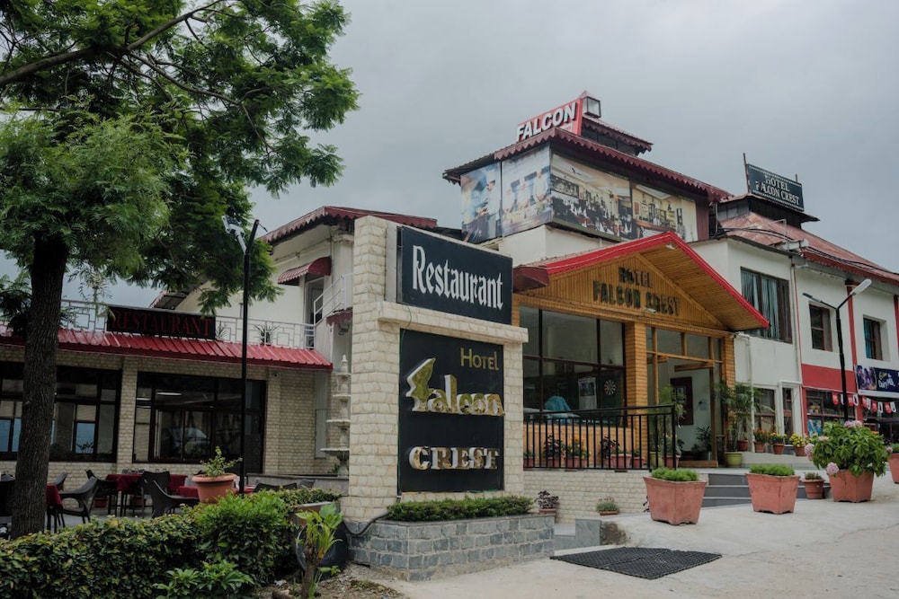 Hotel Falcon Crest - carbon neutral hotel in Shimla