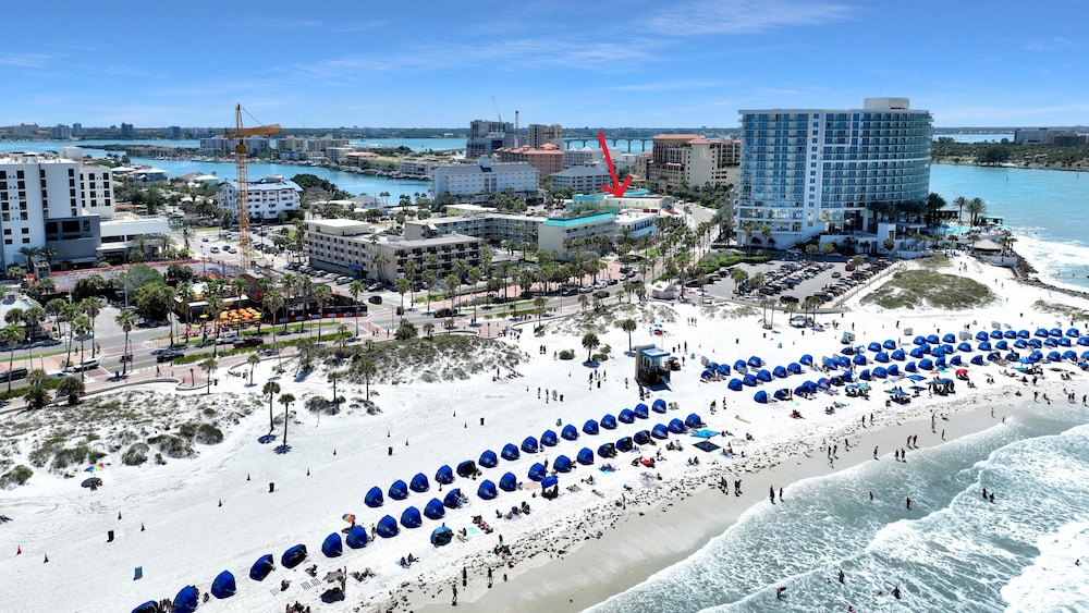 Pelican Pointe Clearwater Beach Hotel in Clearwater, United States