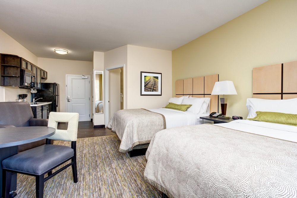 Candlewood Suites Cut Off by IHG - photo 21