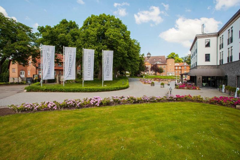 Schloss Basthorst - carbon neutral hotel in Crivitz