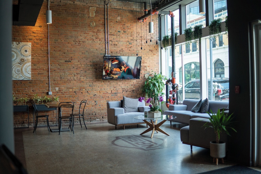 SOVA Micro Room & Social Hotel - photo 15