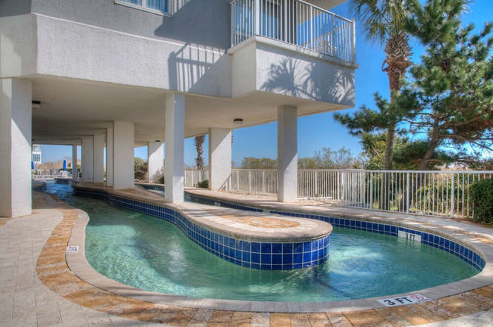 Units at Sea Watch Resort by Elliott Beach Rentals - photo 10
