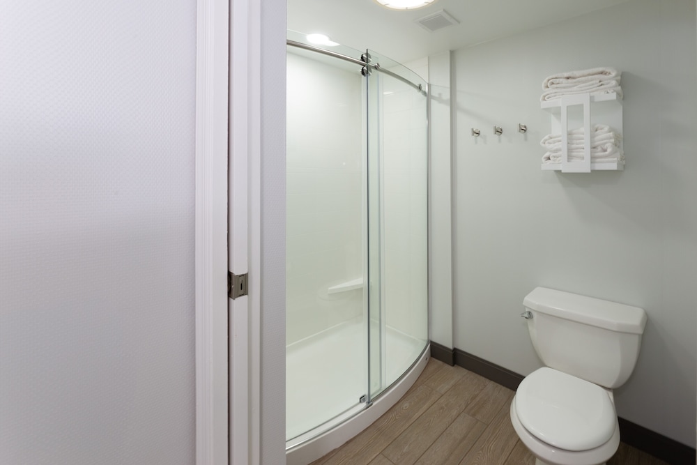 Hampton Inn Christiansburg Blacksburg - photo 20