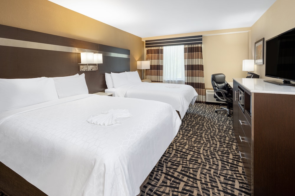 Holiday Inn Poughkeepsie by IHG - photo 11
