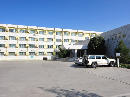 Yilong Hotel - last minute hotel in Karamay