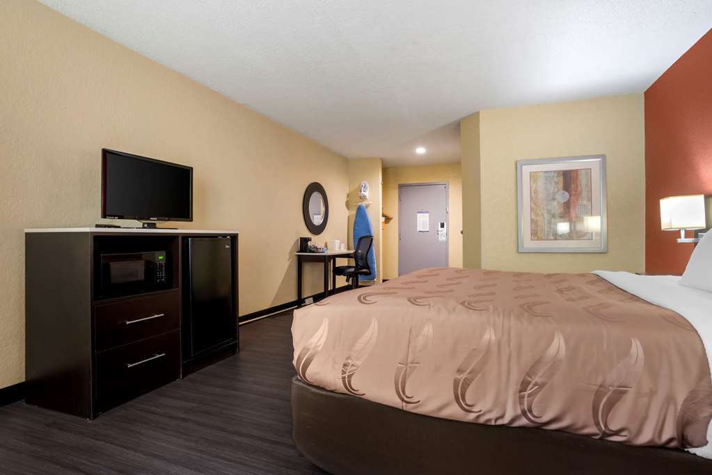 Quality Inn Phenix City Columbus - photo 8