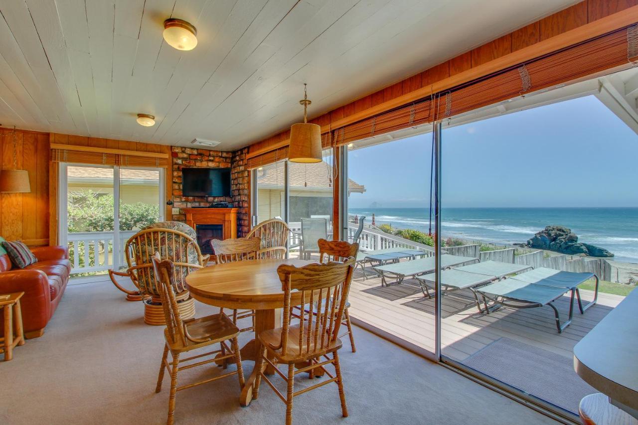 Coastal Coziness — Cayucos