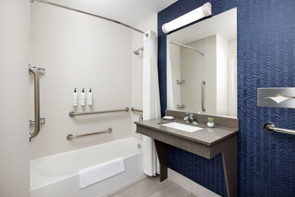 Fairfield by Marriott Inn & Suites Roswell - photo 20