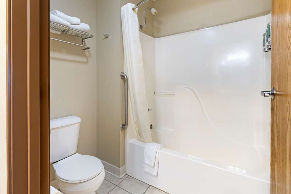 Best Western Wittenberg Inn - photo 15