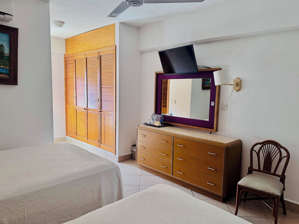 Tropicana Hotel Puerto Vallarta