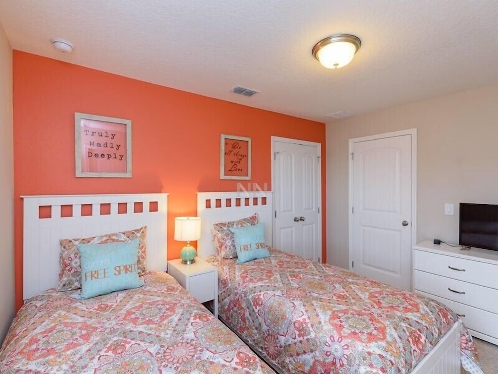Fv61774 Solterra Resort 5 Bed 4.5 Baths Villa - photo 7
