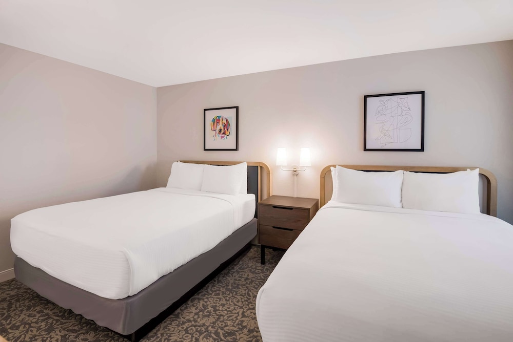 Sonesta ES Suites Portland Vancouver 41st Street - photo 7