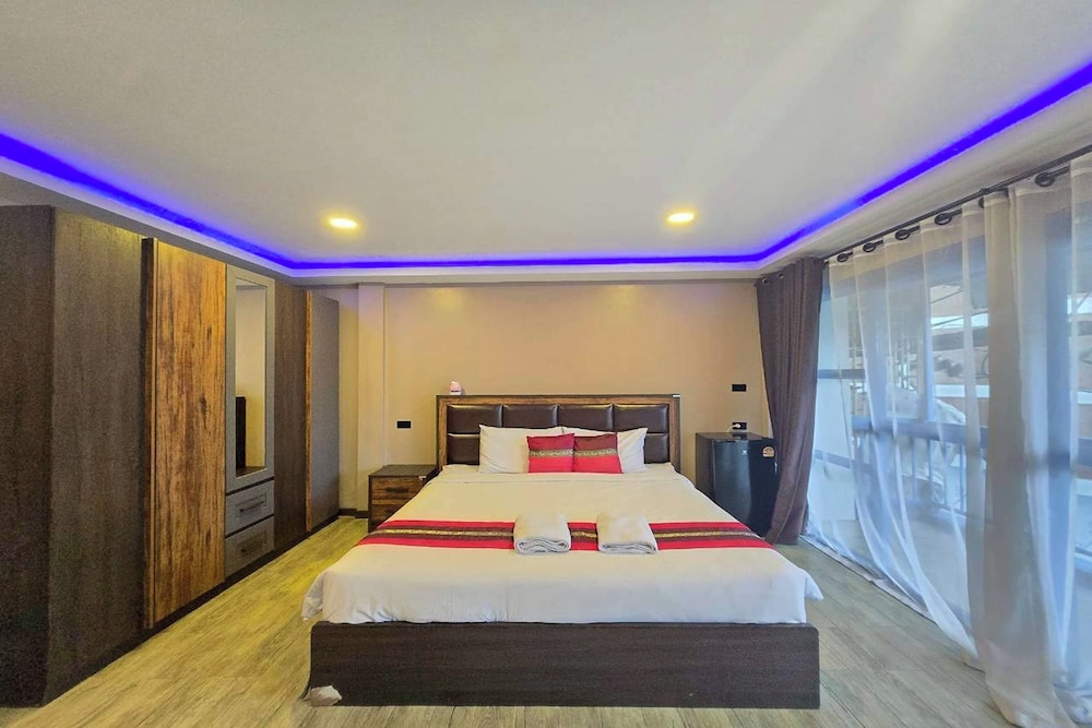 Central Guesthouse Chiang Rai — 4-Star Luxury Hotel in Chiang Rai, Thailand