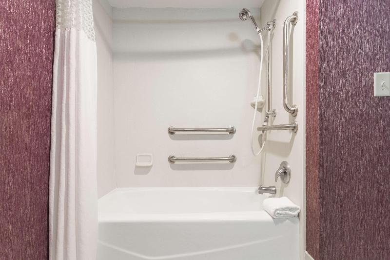 Hampton Inn by Hilton Hopewell Fort Gregg Adams - photo 19