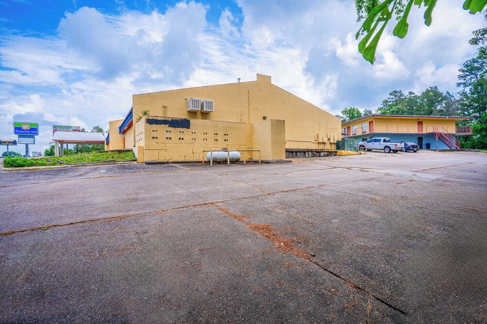 Economy Inn Livingston By Oyo Tx Us 59 - photo 61