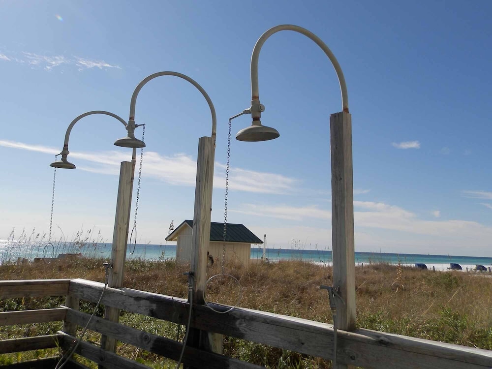 Emerald Towers II by Southern Vacation Rentals - photo 28