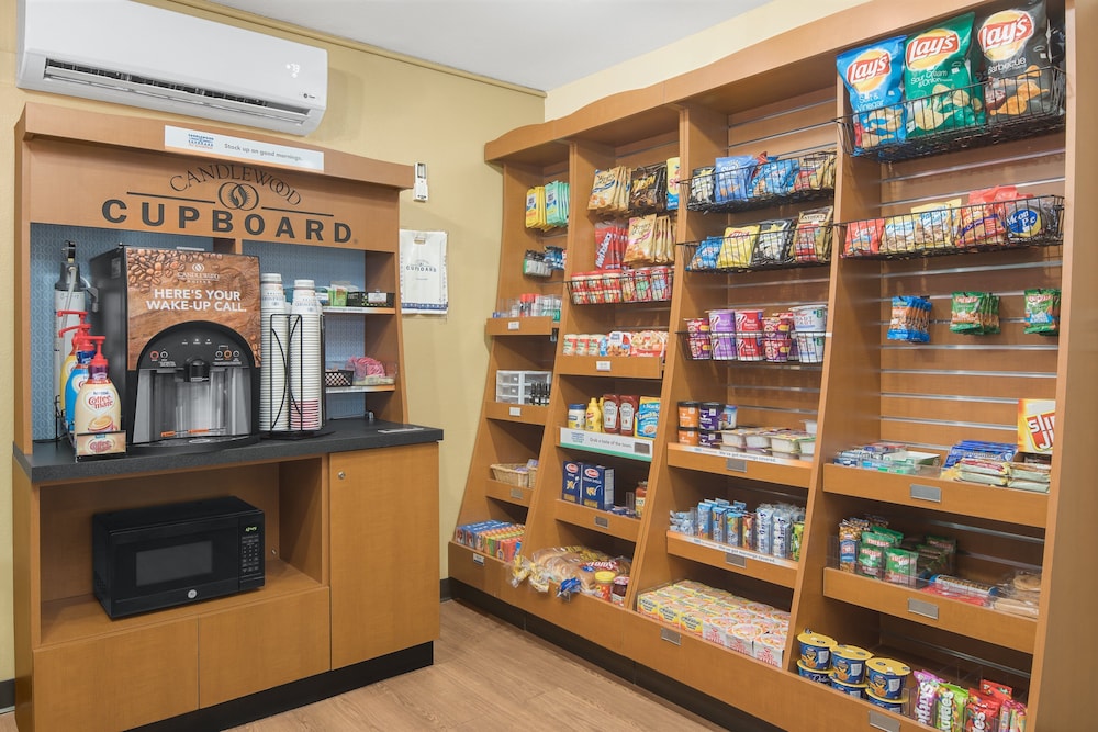Candlewood Suites Raleigh Crabtree by IHG - photo 34