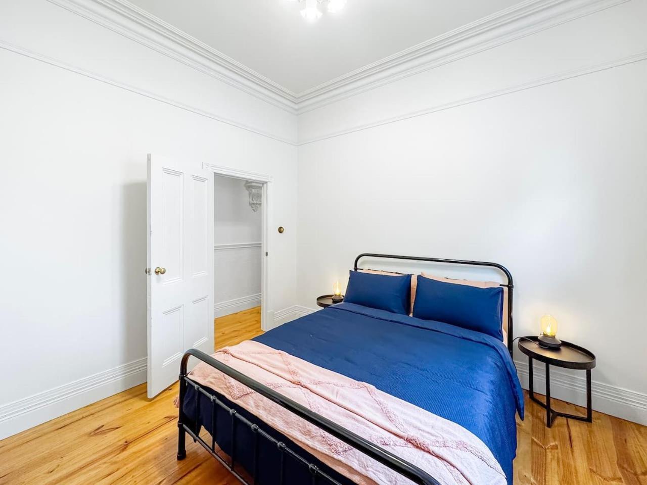 Flemington Escape with private rooftop area - last minute hotel in Melbourne