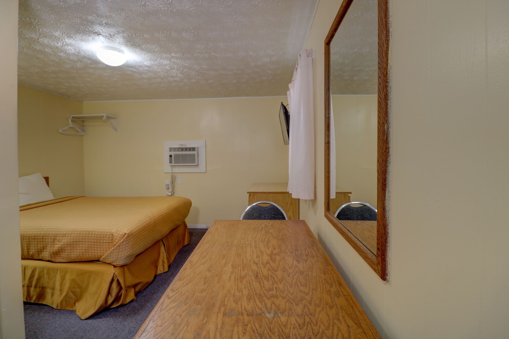 Brookside Motel And Cottages - photo 20