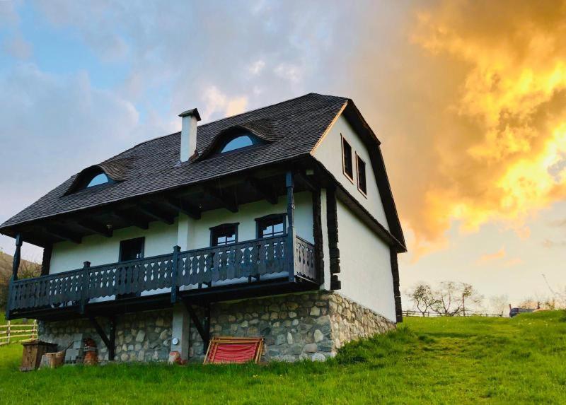 Casuta Bunicii Bran - last minute hotel in Bran