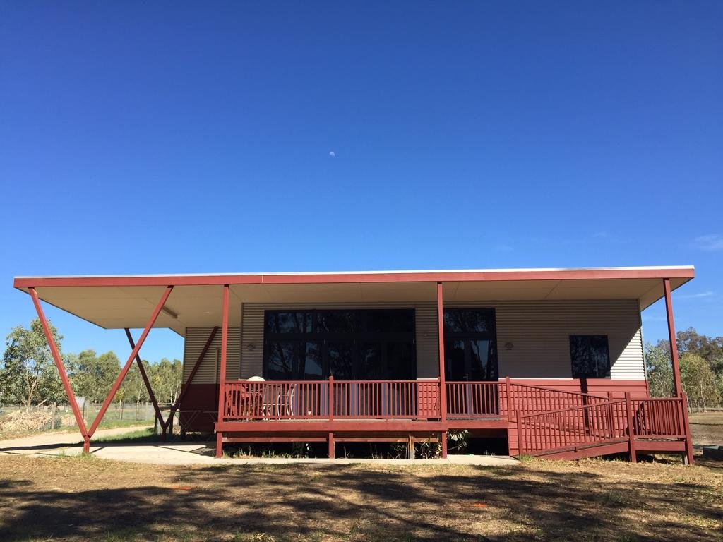Thie My Chree Retreat — 4-Star Luxury Hotel in Herne Hill, Australia
