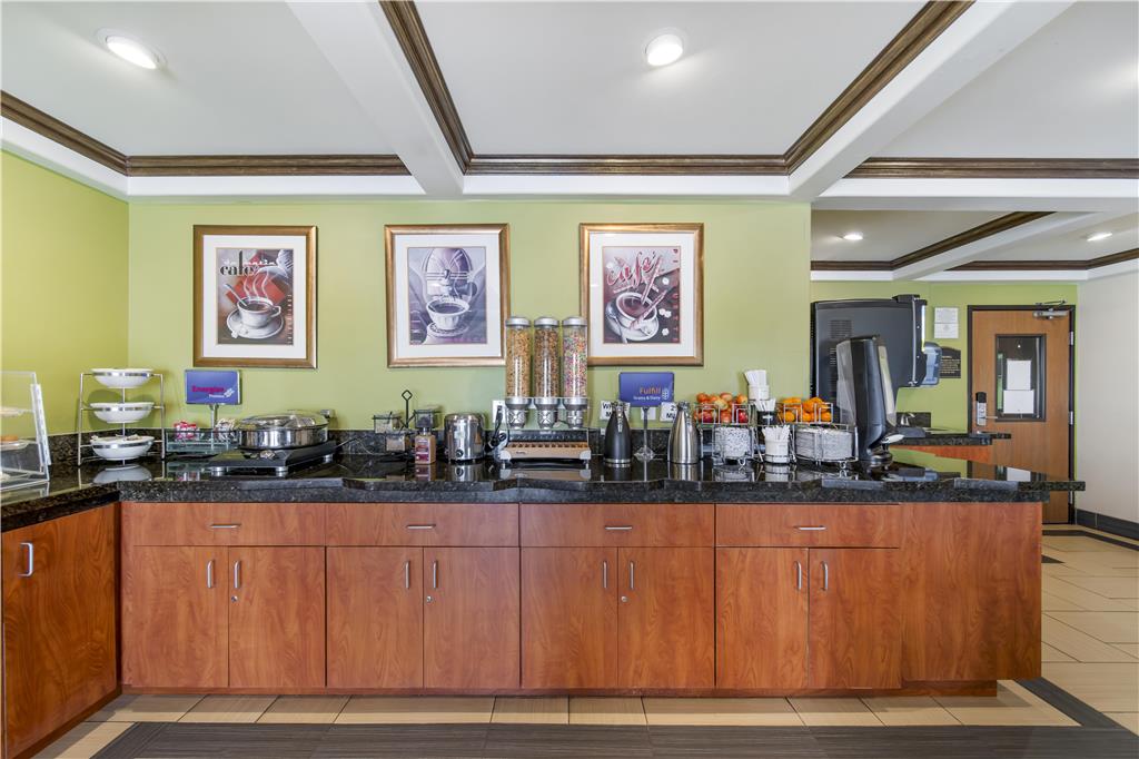 Best Western Antelope Inn & Suites - photo 6