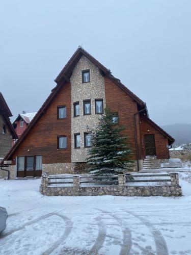 Kuća za odmor Ivana — hotel in Kupres