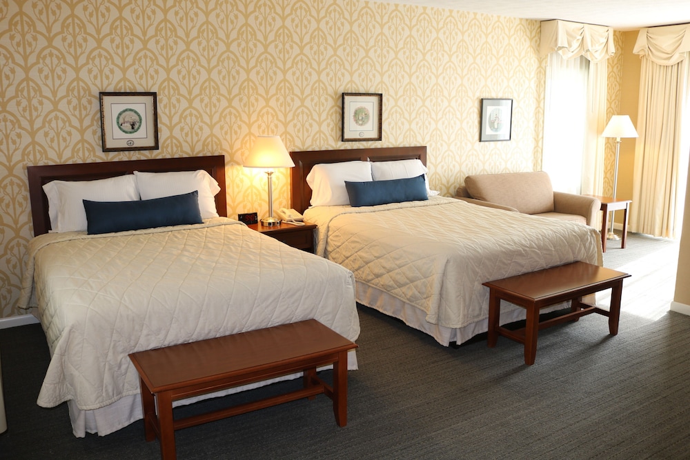 The Village Inn Harrisonburg - photo 13