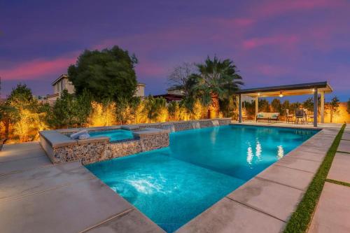 Family Tides - last minute hotel in Indio