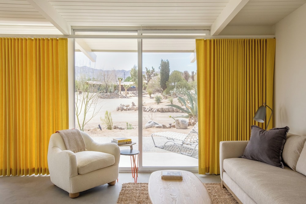 The Bungalows by Homestead Modern at The Joshua Tree Retreat Center - photo 42