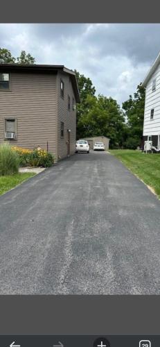 105 Robert Drive — hotel in Syracuse