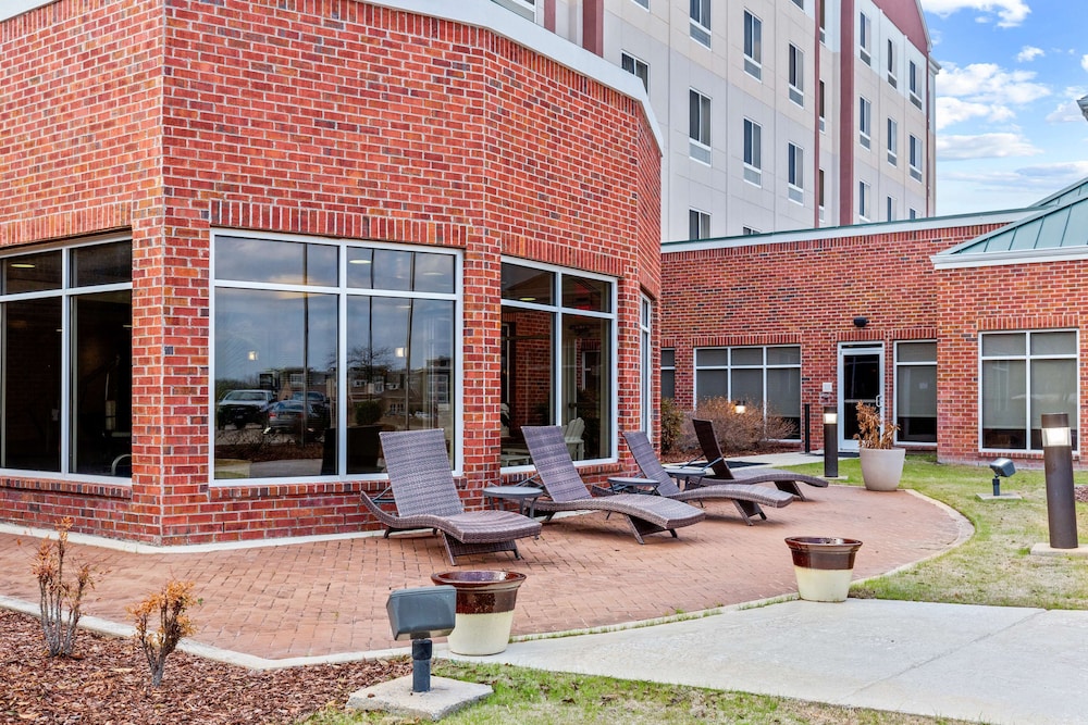 Hilton Garden Inn Starkville - photo 114