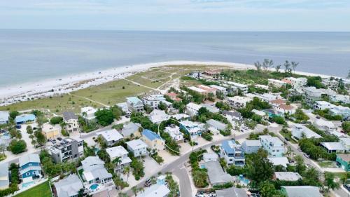 Beach Escape - photo 40