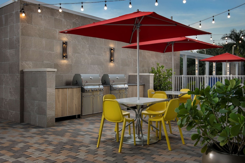 Home2 Suites by Hilton Miami Doral West Airport - photo 32