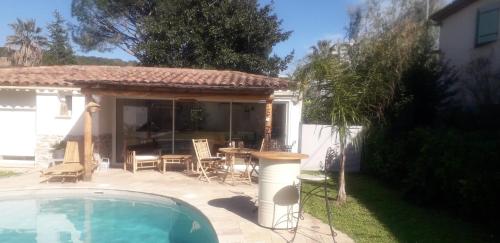 Logement Indépendant Au Calme Proche Toutes Commodités Et Transports in Le Cannet, France