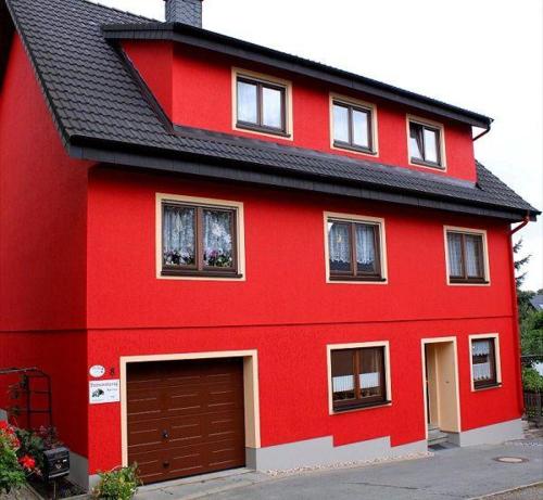 Ferienwohnung Familie Sprunk — 4-Star Luxury Hotel in Grossruckerswalde, Germany