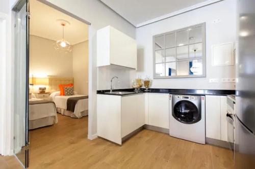 My City Home Fabuloso apartamento Sol VI — 4-Star Luxury Hotel in Madrid, Spain