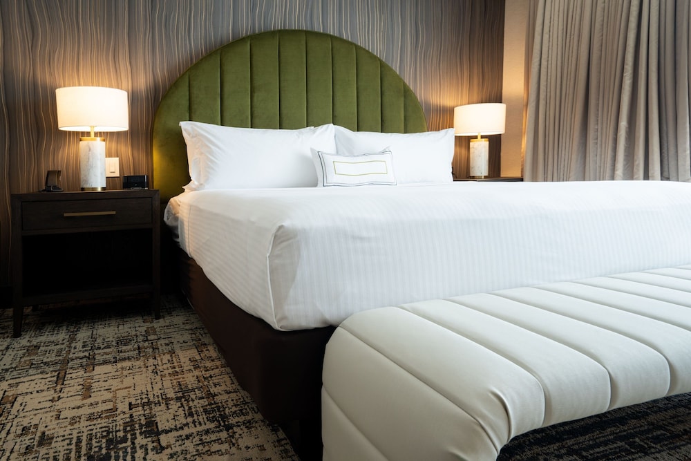 SpringHill Suites by Marriott Chicago Chinatown - photo 17