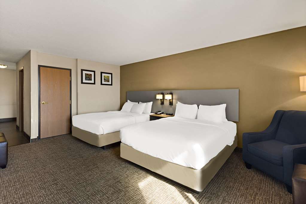 Comfort Inn Huntington Near University - photo 25