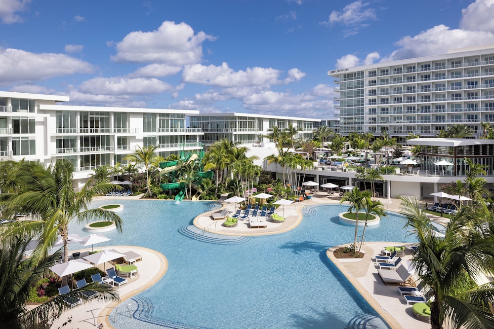 Pier Sixty Six Hotel & Marina - photo 47