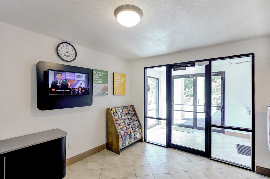 Motel6 Dallas TX South - photo 20