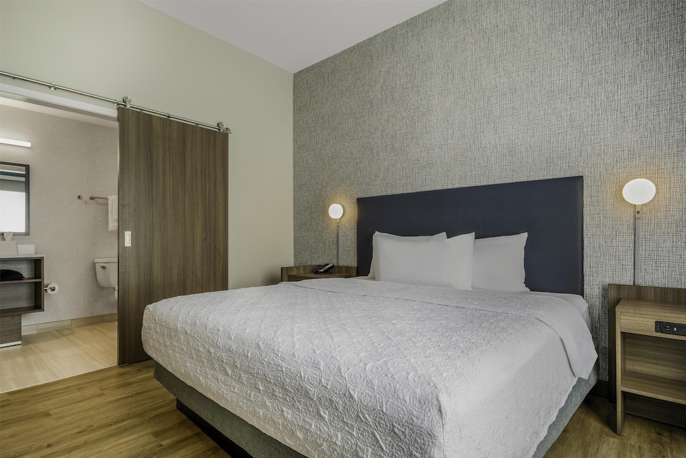 Home2 Suites by Hilton Cincinnati Midtown Oakley - photo 8