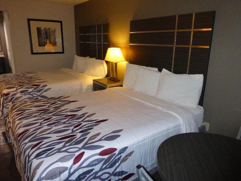 Red Roof Inn Columbia TN - photo 9