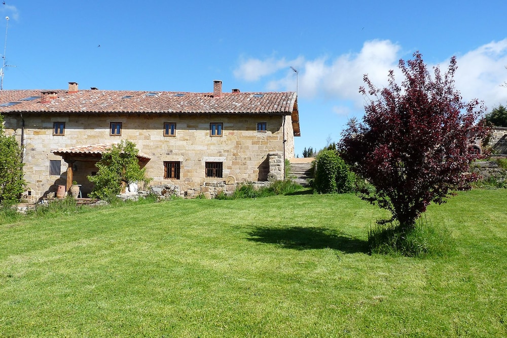 Casa Valrural La Azuela 11095015 — Aguilar De Campoo