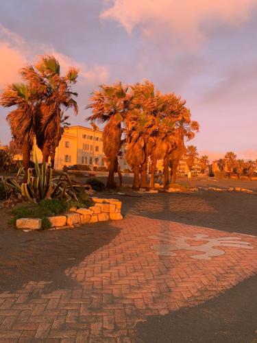 Alloggio Turistico in Via Zotti — 4-Star Luxury Hotel in Lido Di Ostia, Italy