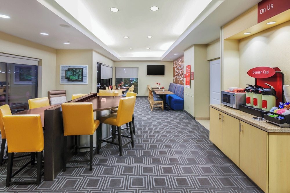TownePlace Suites by Marriott North Owasso - photo 21