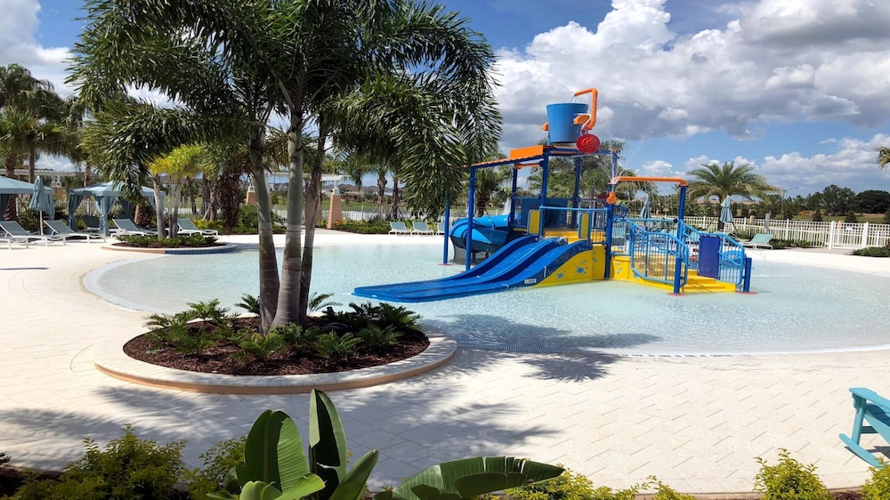 Solara Resort Themed 2022 - photo 46